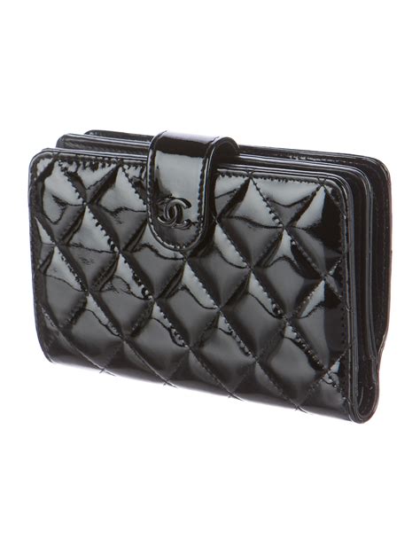 chanel l zip pocket wallet|Chanel flap wallet price.